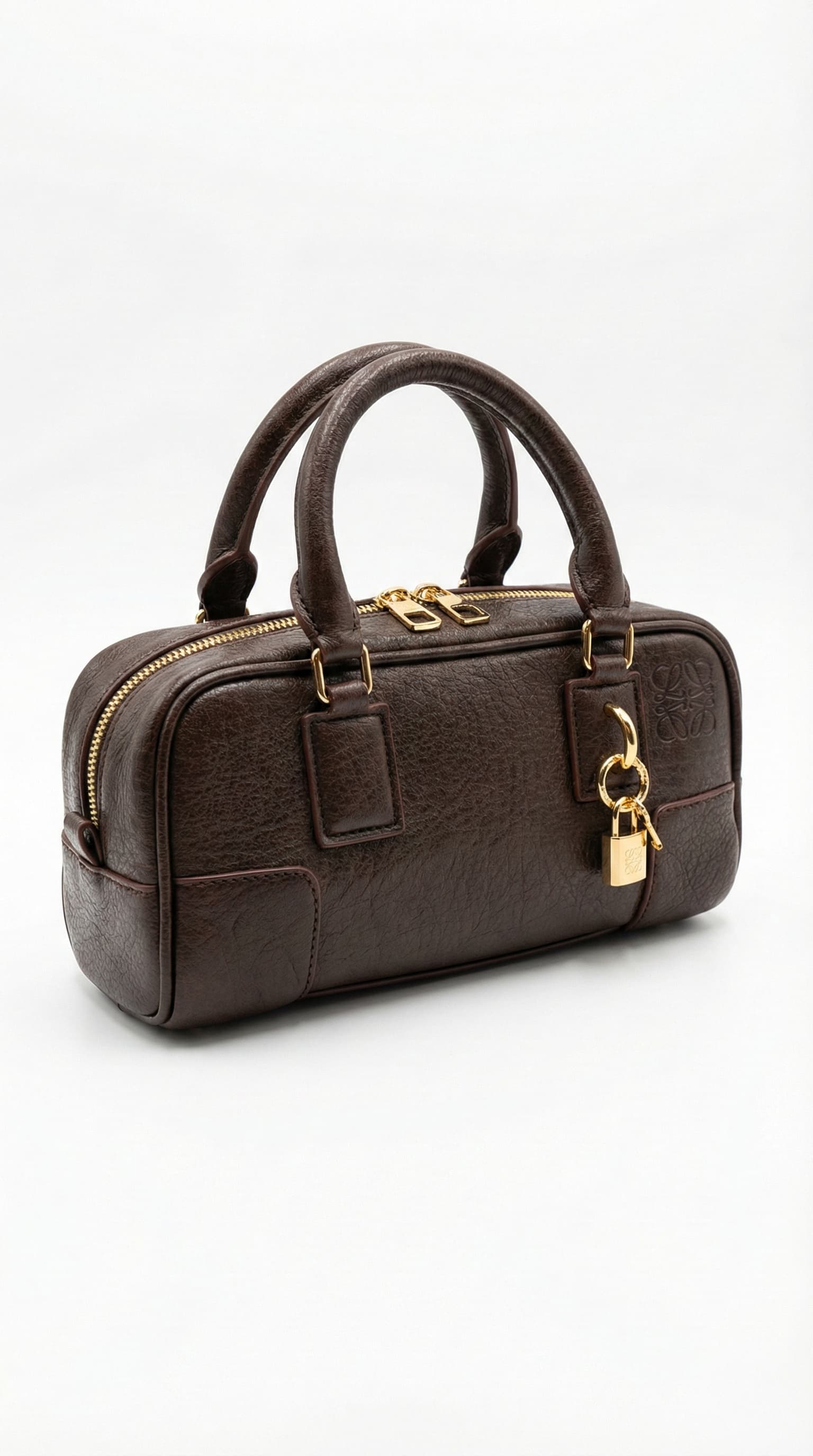 حقيبة Loewe Amazona